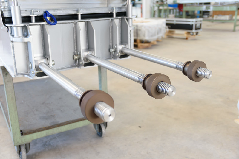 Komp - Portable presses - Water-cooled